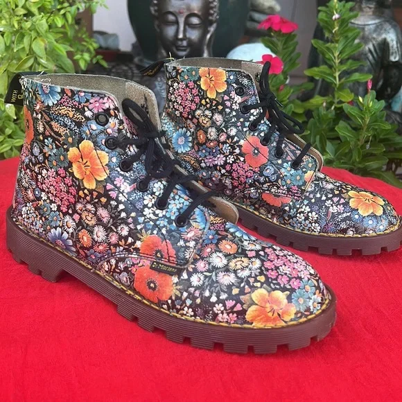 🏴󠁧󠁢󠁥󠁮󠁧󠁿 RARE 70’s / 80’s MIE Dr. Martens 6 Eye Colorful Floral Boots UK 4 - Picture 13 of 17